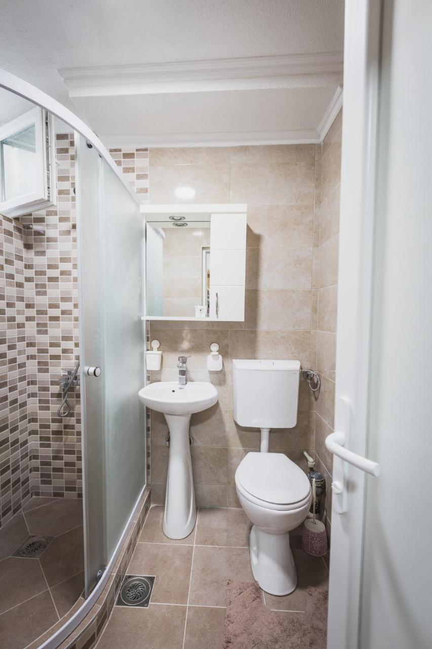 Axios Apartment Gevgelija Esterno foto