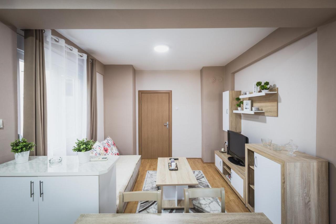 Axios Apartment Gevgelija Esterno foto