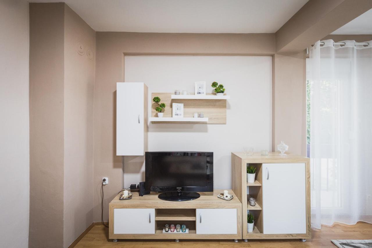 Axios Apartment Gevgelija Esterno foto